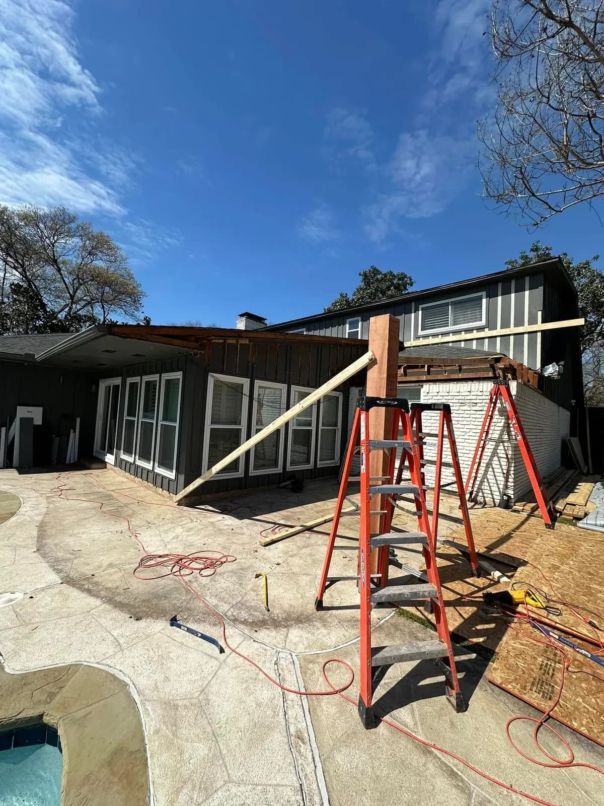 Modern Patio Cover on a Mid-Century Home — view 3