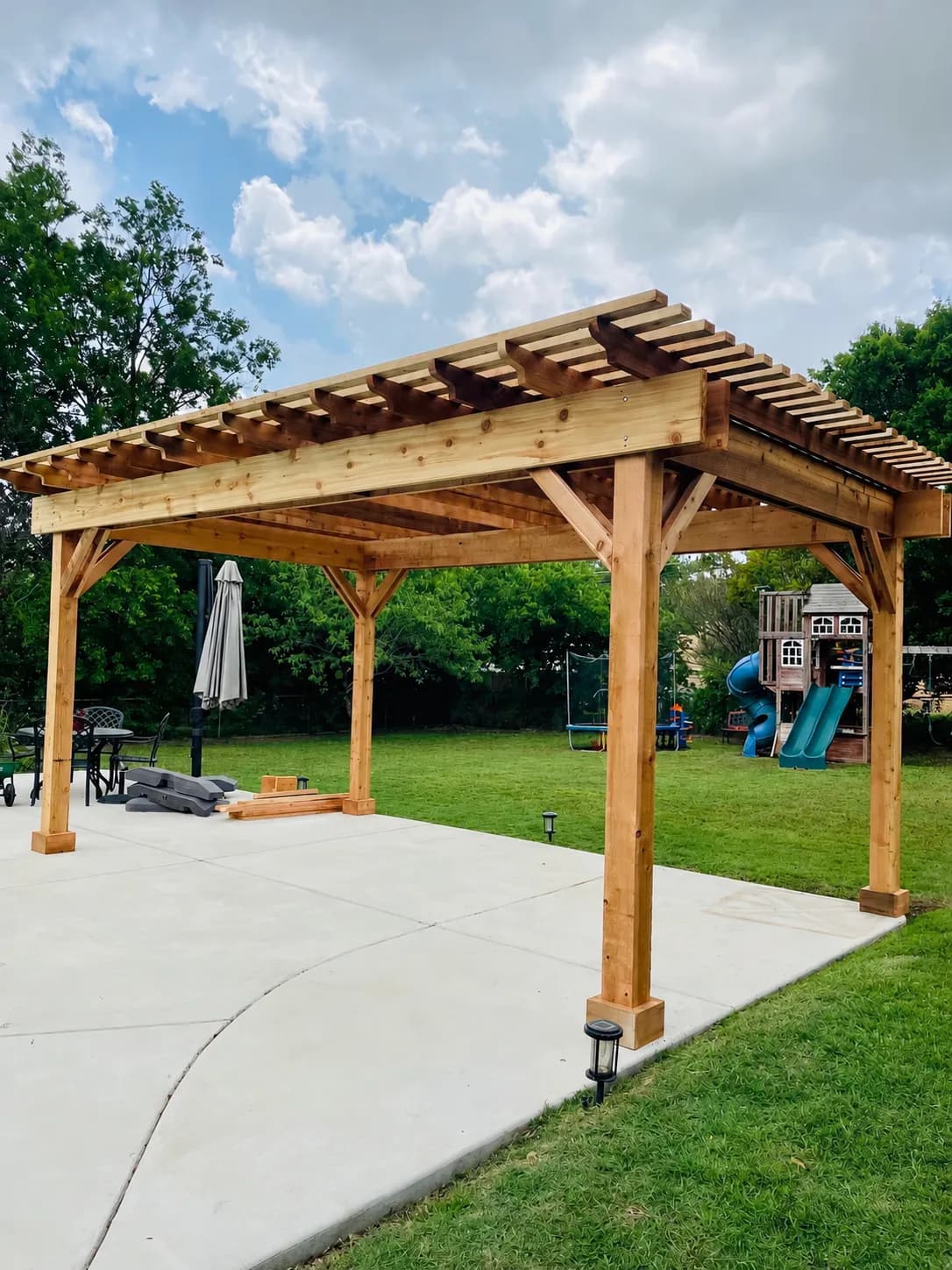 Backyard patio scene in Colleyville, Texas